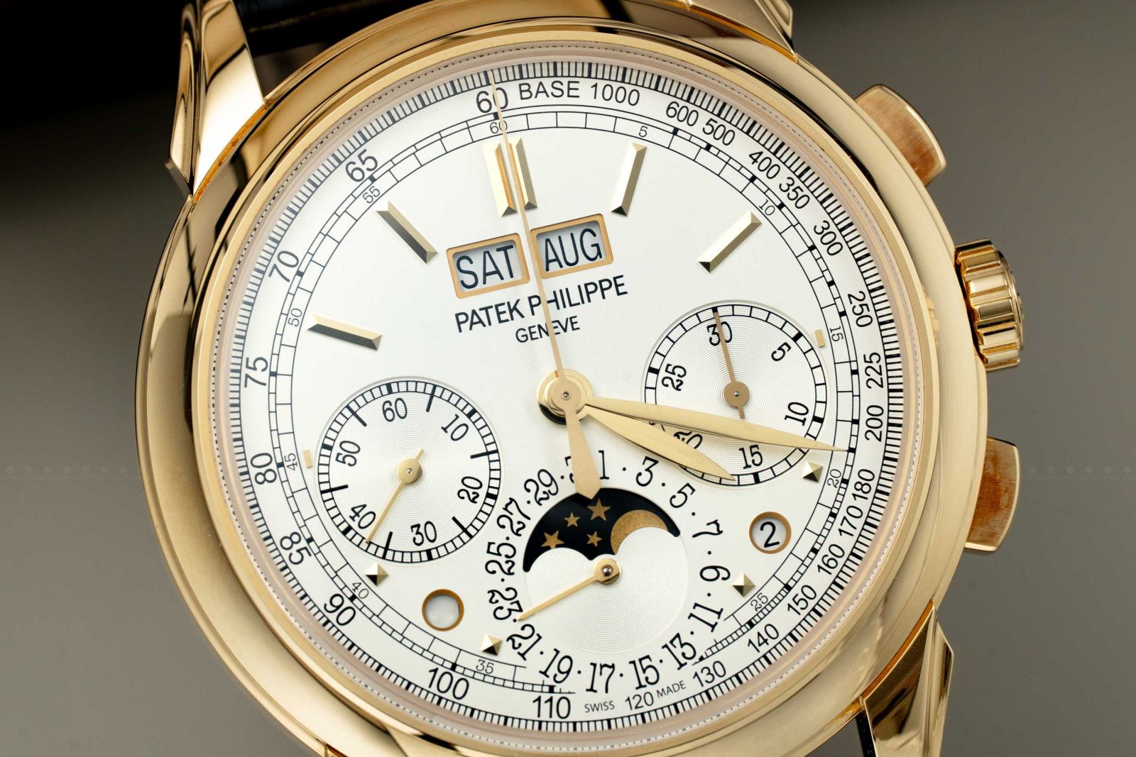 TA LUXURY WATCH